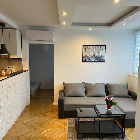 Project Comfort Apartament Grzybowska 30/1211 Varšava Exteriér fotografie